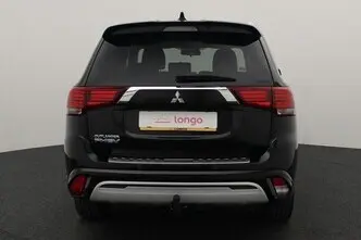 Mitsubishi Outlander, 2.4, 99 kW, pistikhübriid, automaat, nelikvedu