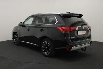 Mitsubishi Outlander, 2.4, 99 kW, pistikhübriid, automaat, nelikvedu