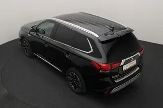 Mitsubishi Outlander, 2.4, 99 kW, pistikhübriid, automaat, nelikvedu