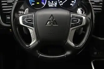 Mitsubishi Outlander, 2.4, 99 kW, pistikhübriid, automaat, nelikvedu