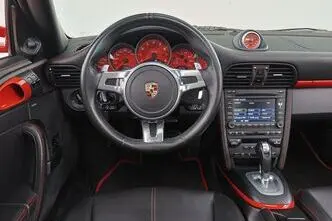 Porsche 911, 3.8, 300 kW, bensiin, automaat, tagavedu