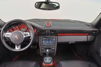 Porsche 911, 3.8, 300 kW, bensiin, automaat, tagavedu