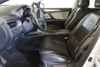Toyota Avensis, 1.8, 108 kW, bensiin, automaat, esivedu