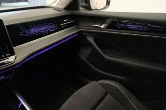 Volkswagen Passat, 1.5, 110 kW, hybrid, automatic, front-wheel drive