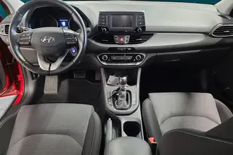 Hyundai i30, 1.4, 103 kW, bensiin, automaat, esivedu