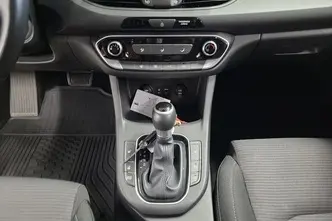 Hyundai i30, 1.4, 103 kW, bensiin, automaat, esivedu