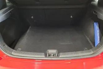 Hyundai i30, 1.4, 103 kW, bensiin, automaat, esivedu
