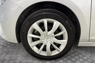 Opel Corsa-e, electric, automatic, front-wheel drive