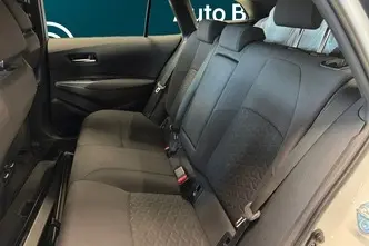 Toyota Corolla, 1.8, 90 kW, hybrid, automatic, front-wheel drive