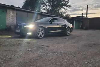 Volvo S90, 2.0, 140 kW, дизель, автомат, передний привод