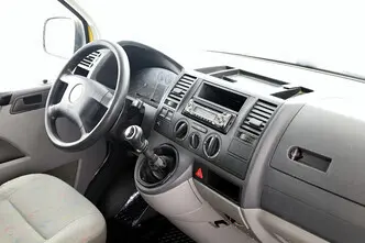 Volkswagen Transporter, 1.9, 85 kW, diesel, manual, front-wheel drive