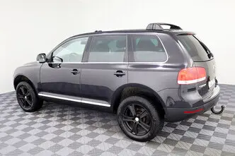 Volkswagen Touareg, 2.5, 174 kW, diesel, automatic, four-wheel drive