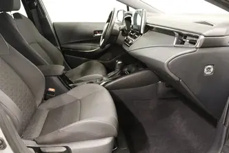Toyota Corolla, 1.8, 72 kW, гибрид, автомат, передний привод