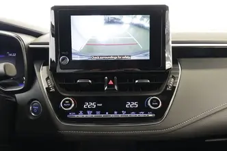 Toyota Corolla, 1.8, 72 kW, hybrid, automatic, front-wheel drive