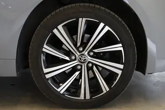 Toyota Corolla, 1.8, 72 kW, hybrid, automatic, front-wheel drive