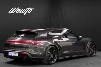 Porsche Taycan, 434 kW, elekter, automaat, nelikvedu