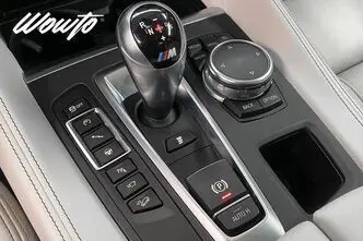 BMW X5, 4.4, 423 kW, petrol, automatic, four-wheel drive