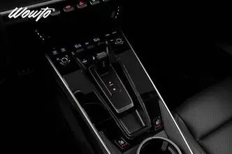 Porsche 911, 3.0, 353 kW, bensiin, automaat, nelikvedu