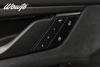 Porsche Taycan, 380 kW, electric, automatic, four-wheel drive