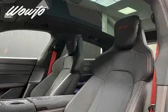 Porsche Taycan, 380 kW, electric, automatic, four-wheel drive