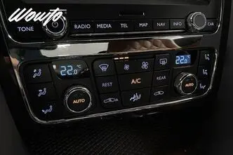 Bentley Continental, 4.0, 373 kW, бензин, автомат, полный привод