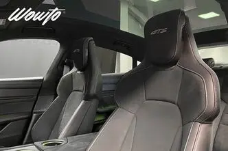 Porsche Taycan, 380 kW, elekter, automaat, nelikvedu