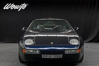 Porsche 928, 257 kW, petrol, automatic, four-wheel drive
