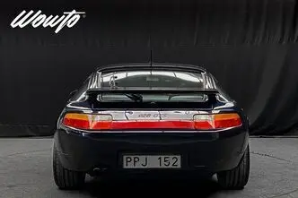 Porsche 928, 257 kW, petrol, automatic, four-wheel drive