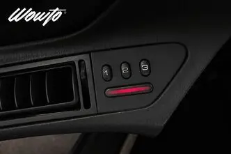 Porsche 928, 257 kW, petrol, automatic, four-wheel drive