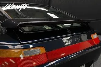 Porsche 928, 257 kW, petrol, automatic, four-wheel drive