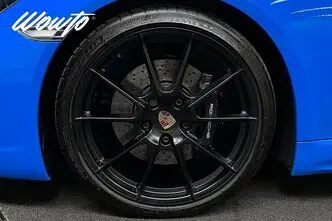 Porsche 718, 4.0, 294 kW, petrol, automatic, four-wheel drive