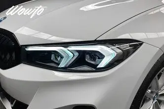 BMW 330, 2.0, 215 kW, гибрид, автомат, полный привод