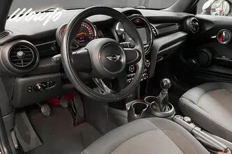 MINI Cooper, 1.5, 100 kW, petrol, manual, four-wheel drive