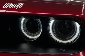 Dodge Challenger, 5.7, 280 kW, бензин, автомат, полный привод