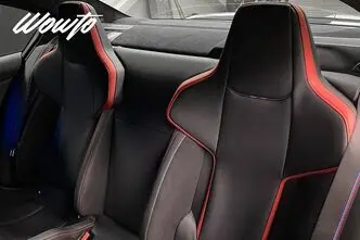 BMW M5, 4.4, 467 kW, petrol, automatic, four-wheel drive