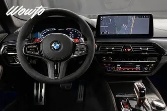 BMW M5, 4.4, 467 kW, petrol, automatic, four-wheel drive