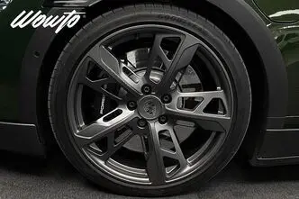 Porsche Taycan, 520 kW, elekter, automaat, nelikvedu