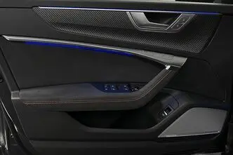 Audi RS6, 4.0, 463 kW, petrol, automatic, four-wheel drive