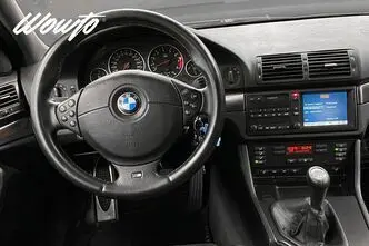 BMW M5, 294 kW, petrol, manual, four-wheel drive