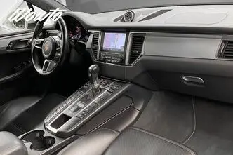 Porsche Macan, 3.6, 294 kW, petrol, automatic, four-wheel drive