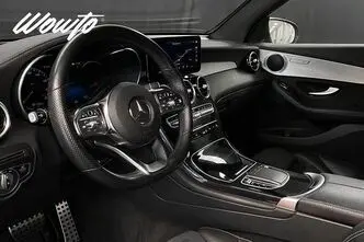 Mercedes-Benz GLC, 2.0, 235 kW, hybrid, automatic, four-wheel drive