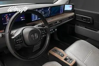 Honda e, 113 kW, elekter, automaat, nelikvedu