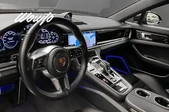 Porsche Panamera, 2.9, 340 kW, hübriid, automaat, nelikvedu