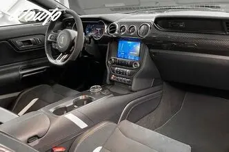 Ford Mustang, 5.2, 567 kW, petrol, automatic, four-wheel drive