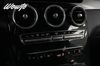 Mercedes-Benz GLC, 2.0, 235 kW, гибрид, автомат, полный привод