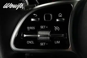 Mercedes-Benz GLC, 2.0, 235 kW, гибрид, автомат, полный привод