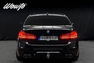 BMW M5, 4.4, 552 kW, bensiin, automaat, nelikvedu