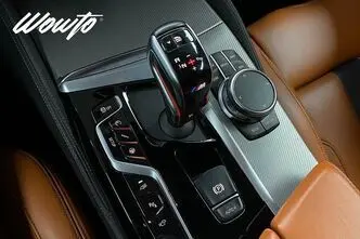 BMW M5, 4.4, 552 kW, bensiin, automaat, nelikvedu