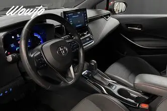 Toyota Corolla, 1.8, 90 kW, hübriid, automaat, nelikvedu