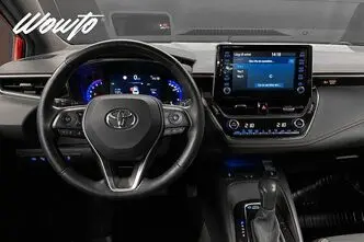 Toyota Corolla, 1.8, 90 kW, hübriid, automaat, nelikvedu